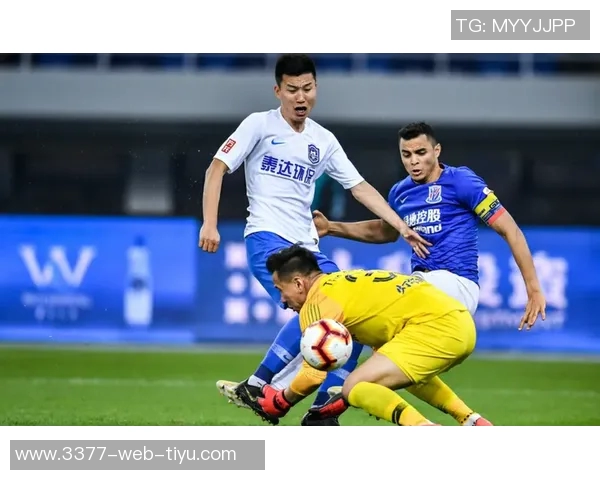 中超足球场建设现状分析及申花铁人场地改造情况探讨